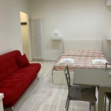 Monolocale Centro Storico Via Piella Βίλα Μπολόνια Εξωτερικό φωτογραφία